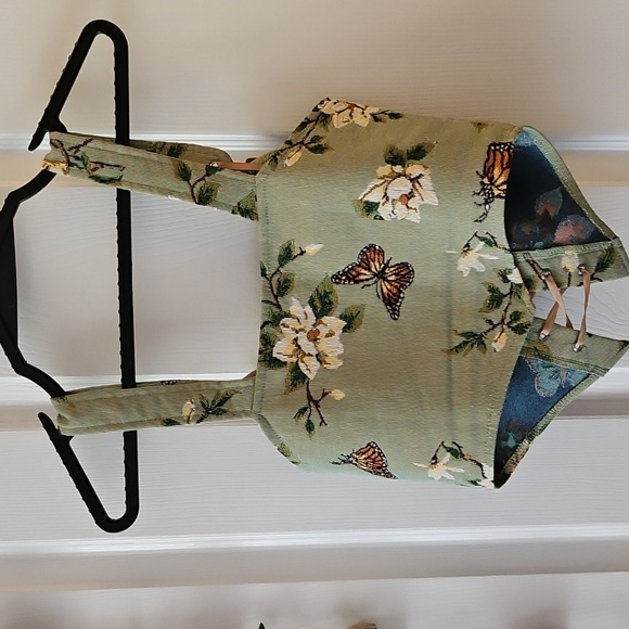 Nature-themed Corset Top - Picture 8 of 11